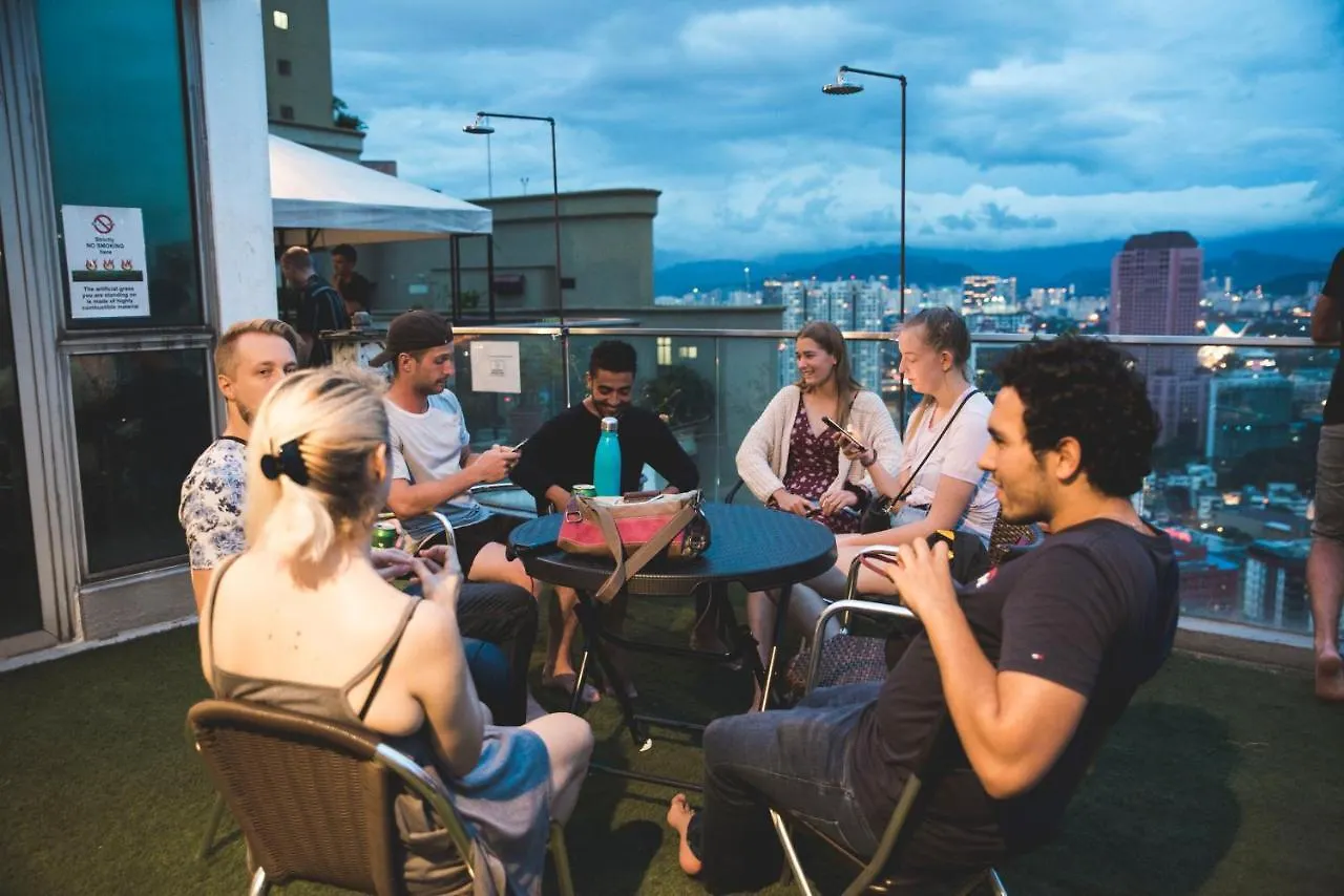 Penthouse On 34 - The Highest Unit And Best Views In Regalia & Private Rooftop Terrace Kuala Lumpur