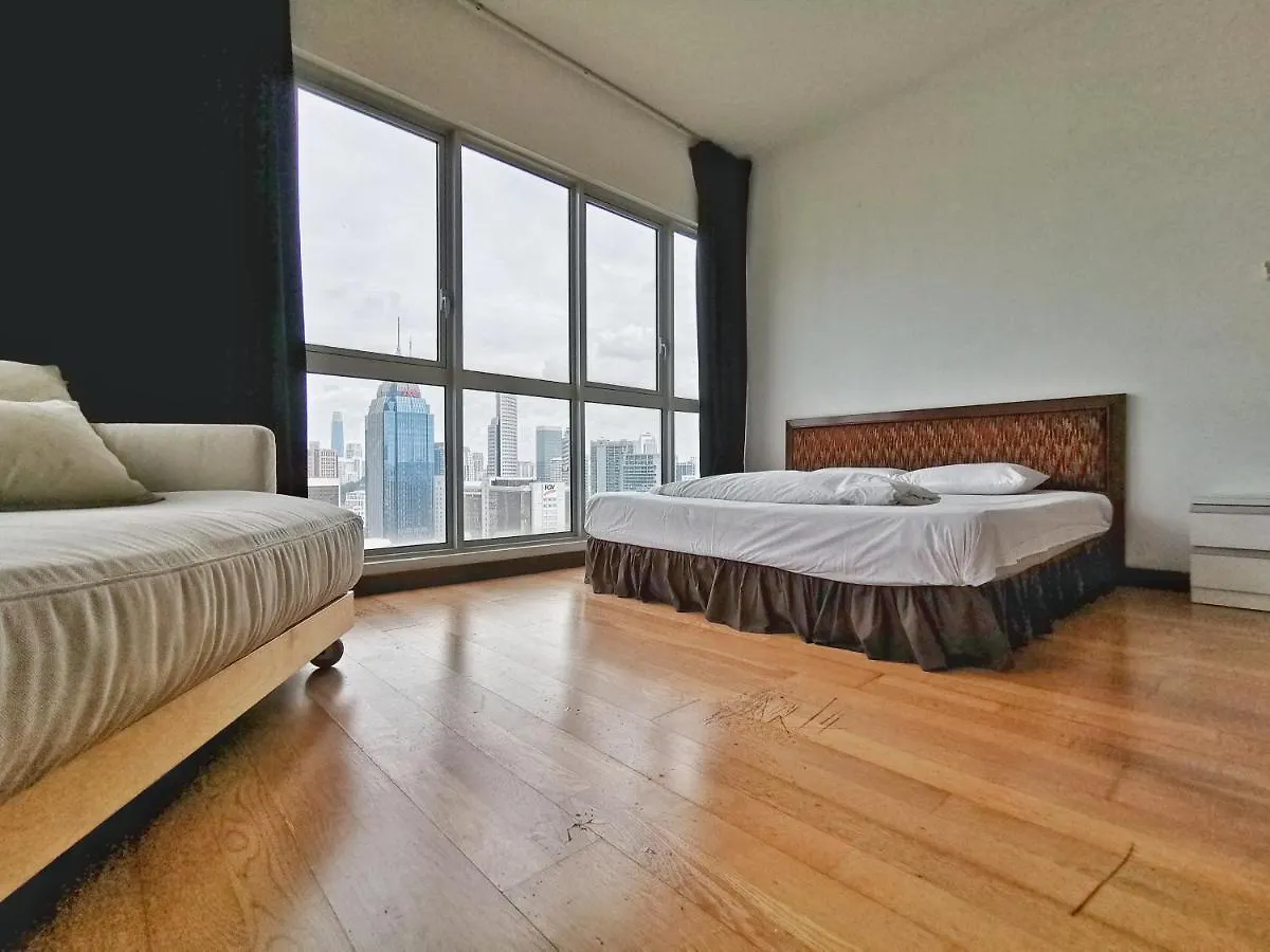 Hostel Penthouse On 34 - The Highest Unit And Best Views In Regalia & Private Rooftop Terrace Kuala Lumpur